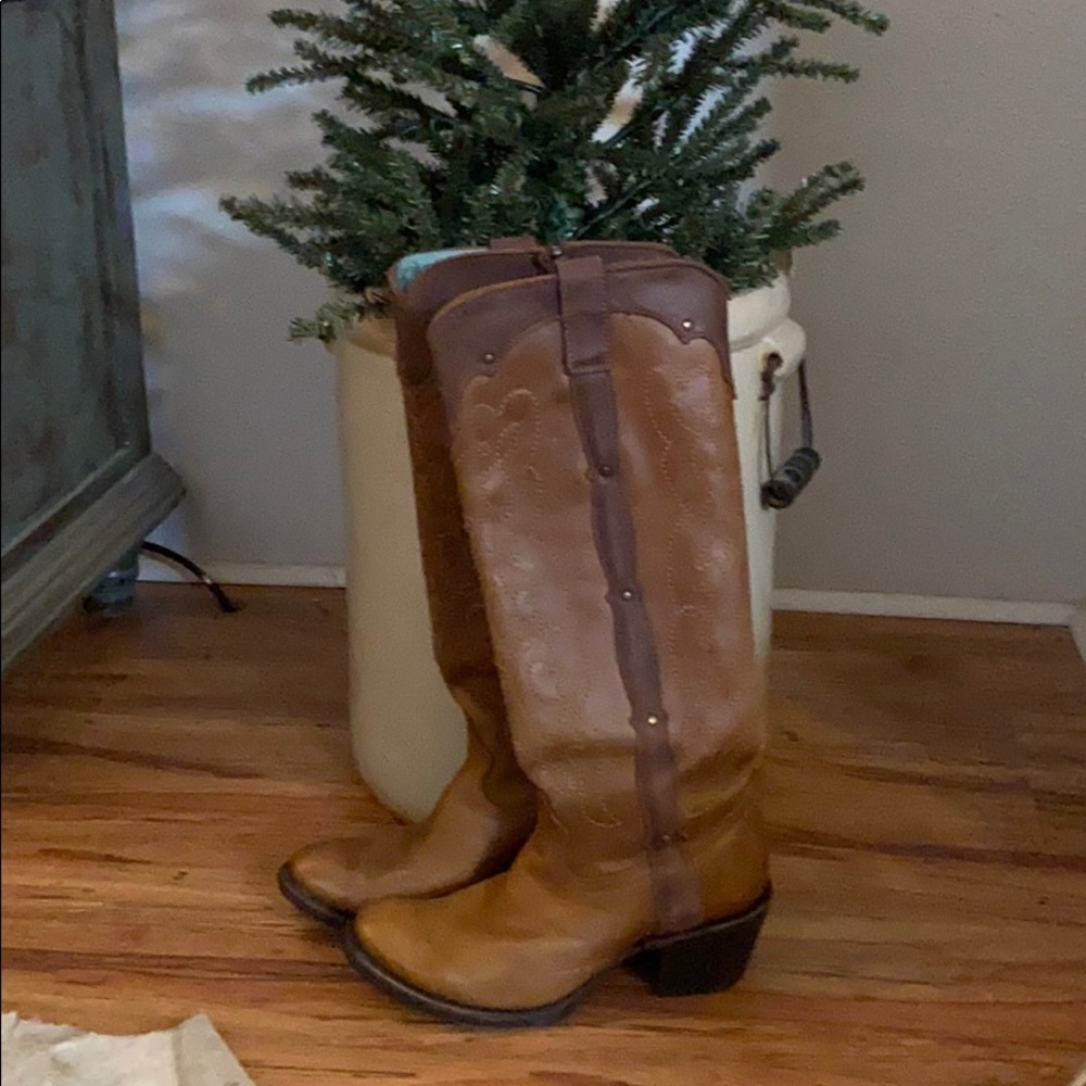 Closet Purge Corral Vintage Brown Boots Size 6.5